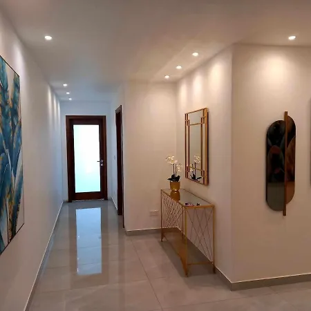 Luxurious 3 Bedroom Maisonette With Private Pool * Xewkija